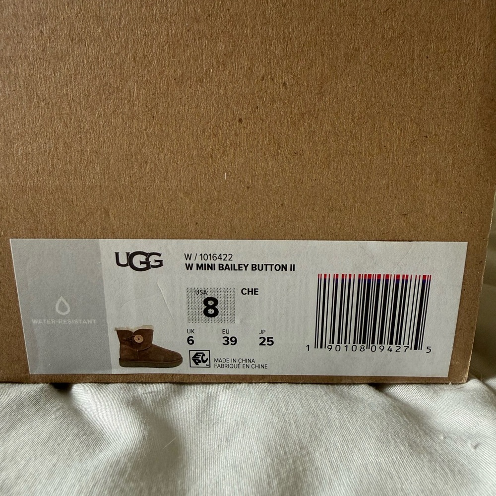 Mini Bailey Button ll ugg - Picture 5 of 6